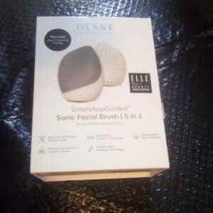GESKE Sonic Facial Brush 5 in 1 - White and Gray